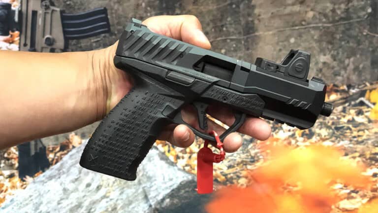 Coolest silencer host handgun we’ve seen – SilencerCo Maxim non NFA