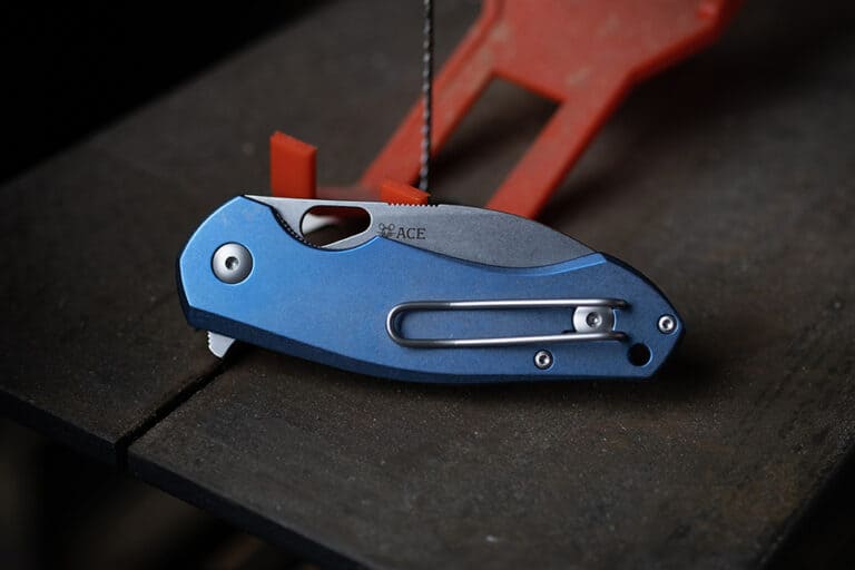 GiantMouse Introduces the ACE Biblio – Titanium Blue