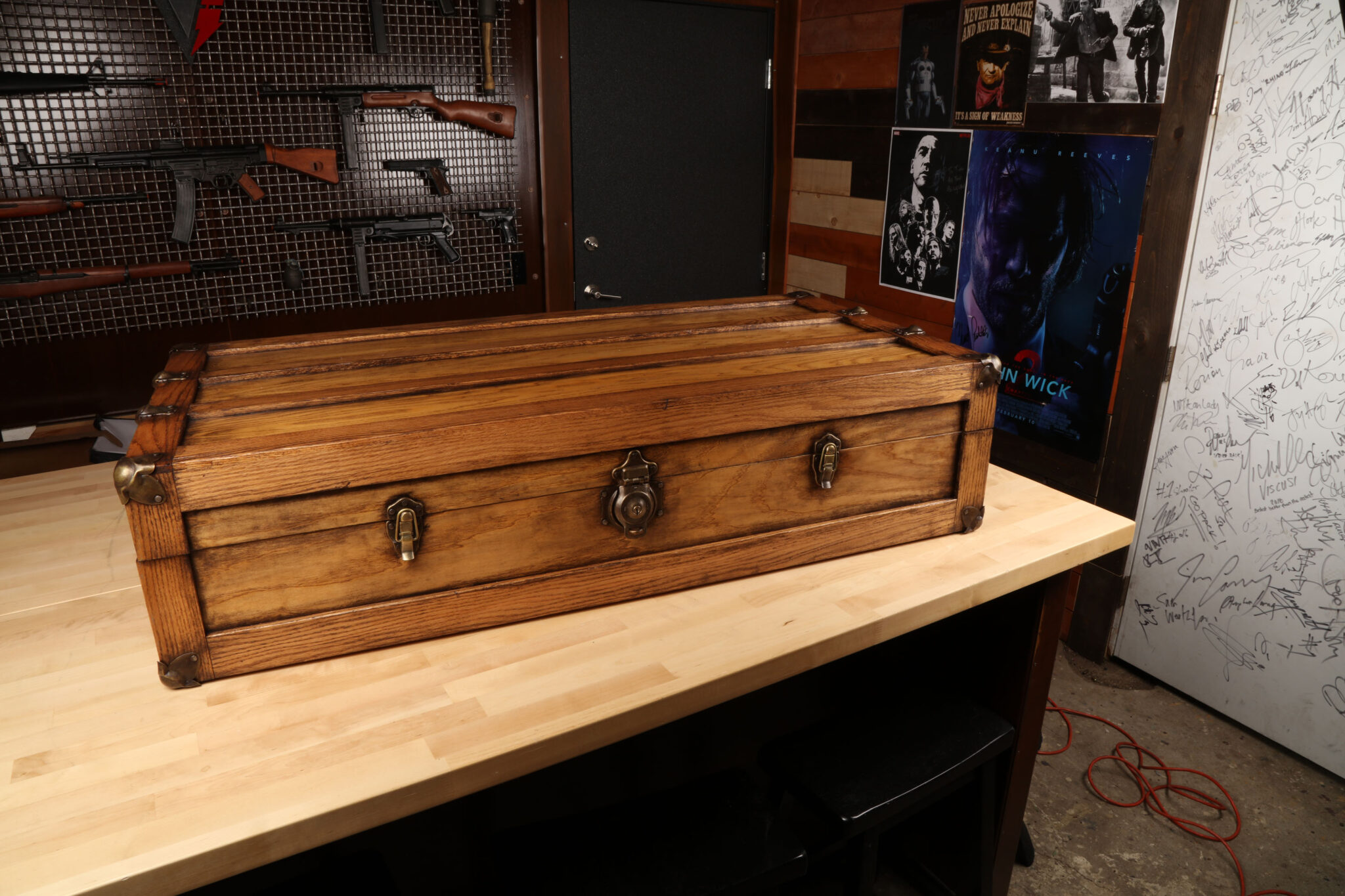 “John Wick III” Vault Guns UN12Magazine