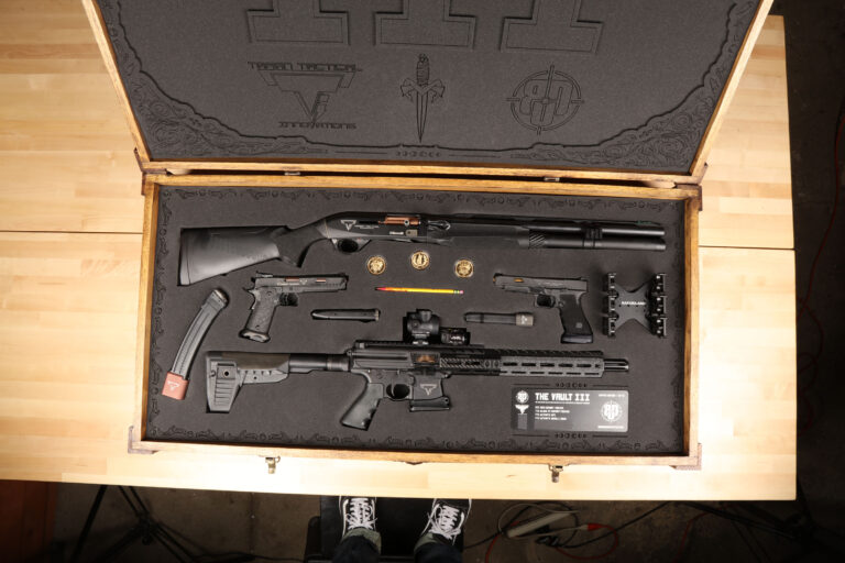 “John Wick III” Vault Guns UN12Magazine