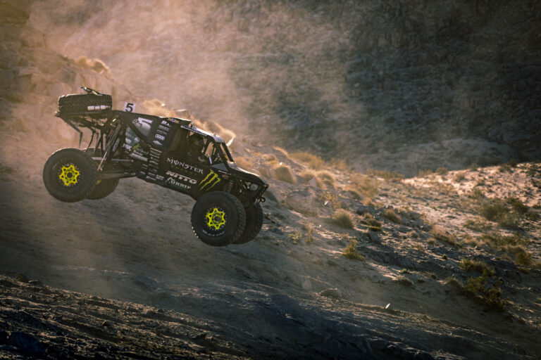 UN12 Magazine King of the Hammers Monster Rig Landing