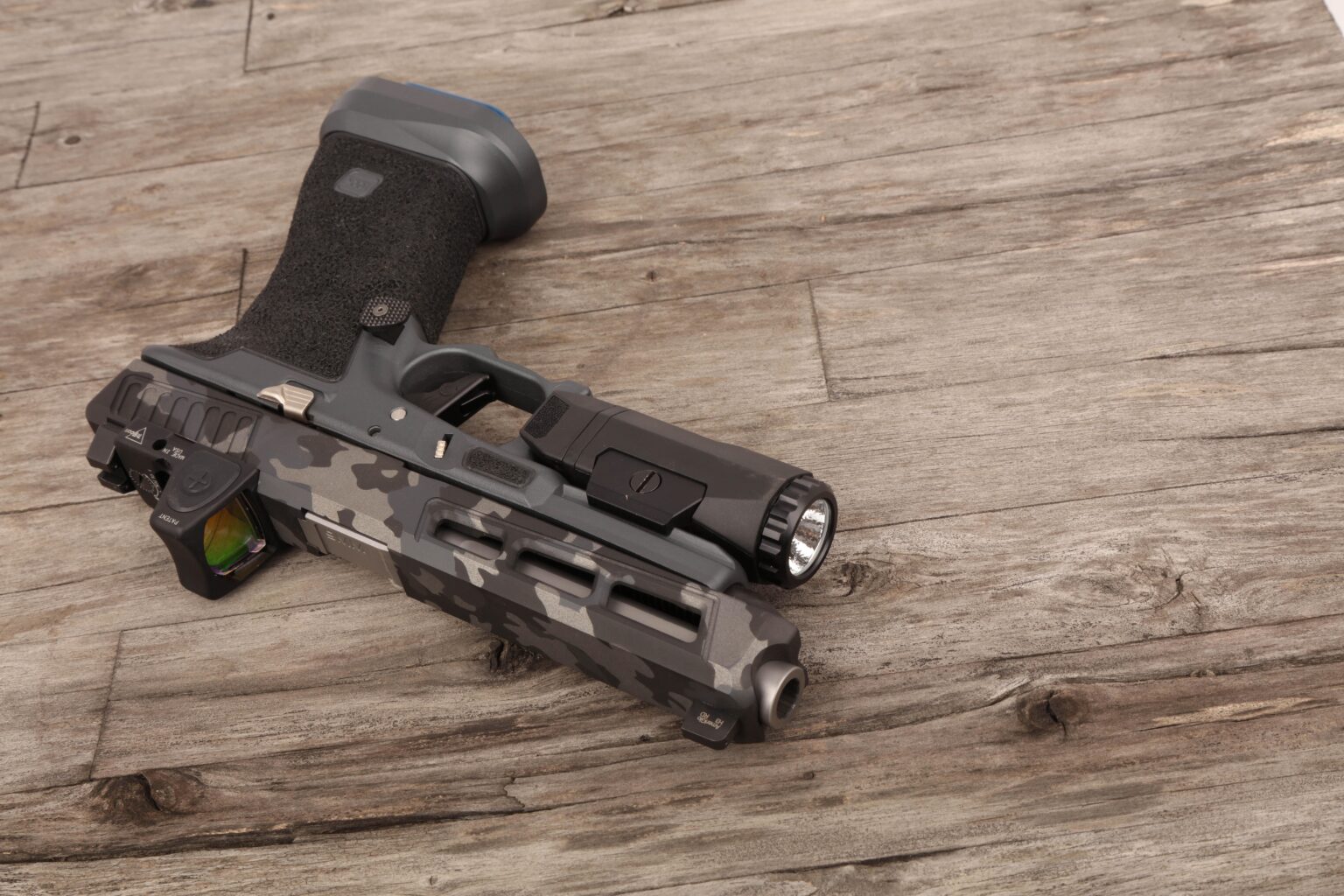 Custom Glock 17 – Gen 3 – UN12Magazine