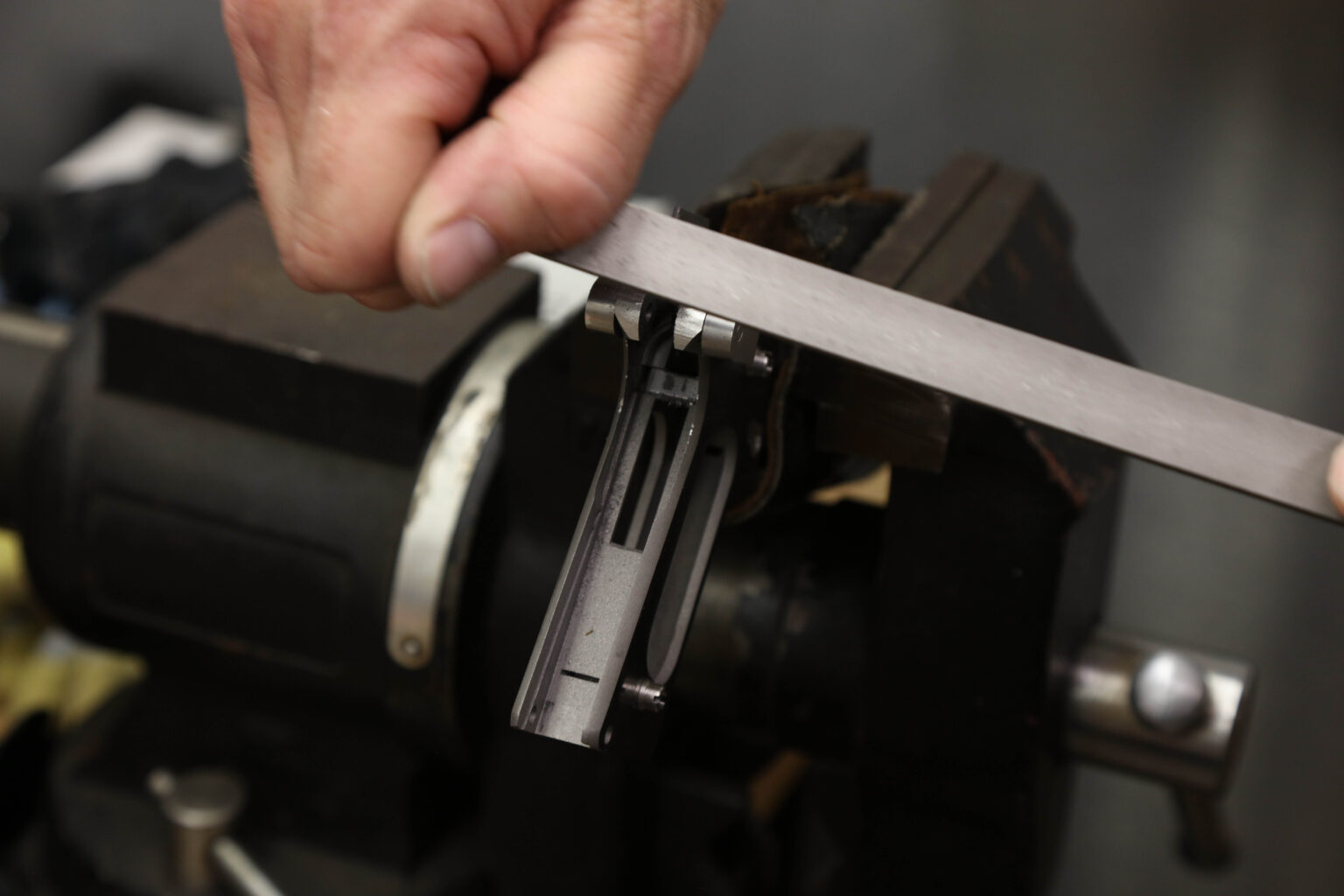 Do It Yourself 1911 Grip Safety Installation UN12Magazine