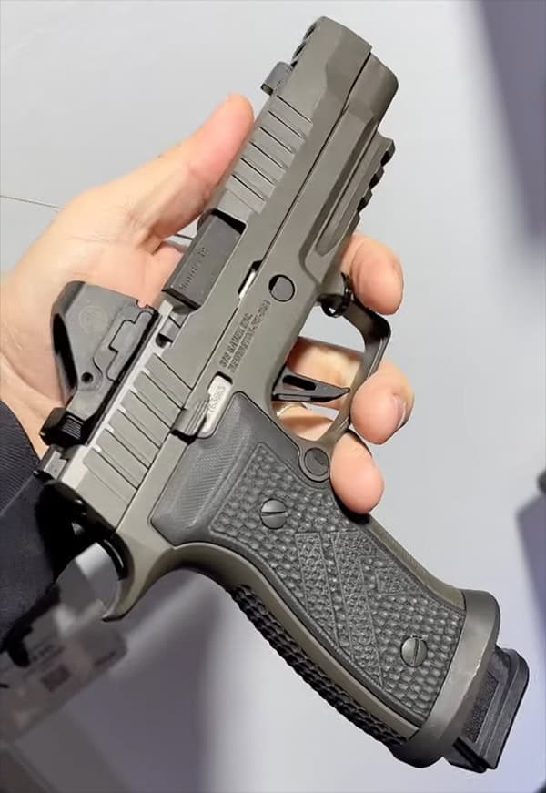 Sig P320 AXG Comp Legion [SHOT Show 2023 Video]